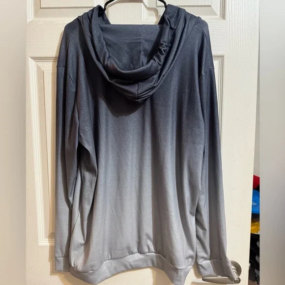 Gray & Blue Ombre Hoodie with Button Detail - Picture 2 of 3